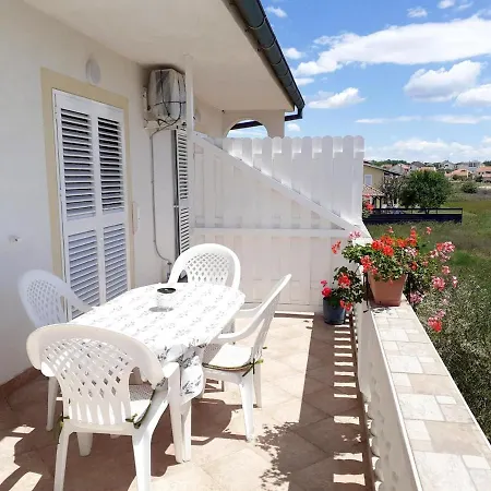 Krslovic Apartment Privlaka (Zadar)